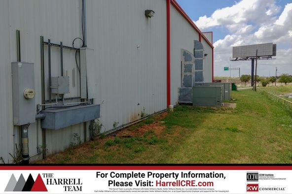 182 North McLennan Drive, Elm Mott, TX 76640